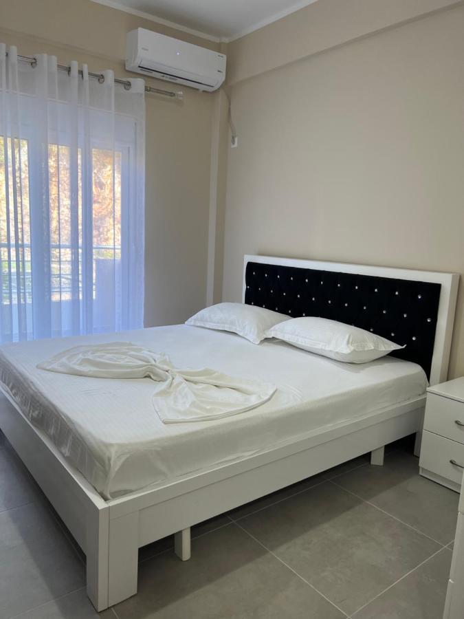 Harmony Apartments Sarandë Buitenkant foto