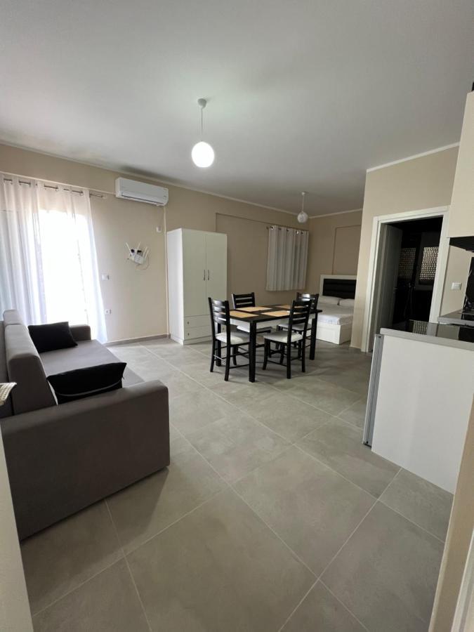 Harmony Apartments Sarandë Buitenkant foto
